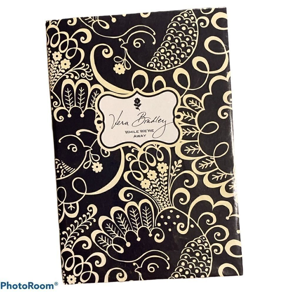 Vera Bradley TWIRLY BIRDS NAVY Babysitter Book